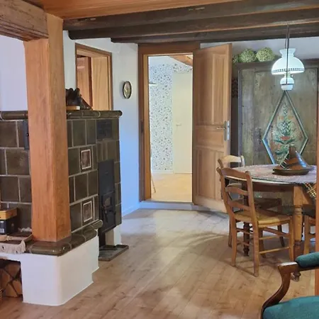 Дом отдыха La Maison Jaune