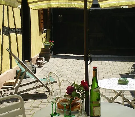 Dom wakacyjny La Maison Jaune *